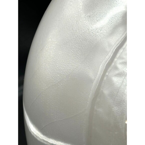 Appletree Design Holy Family Nativity Lighted Globe 7-1/4-Inch Tall w/Cord 2005 - Picture 6 of 16